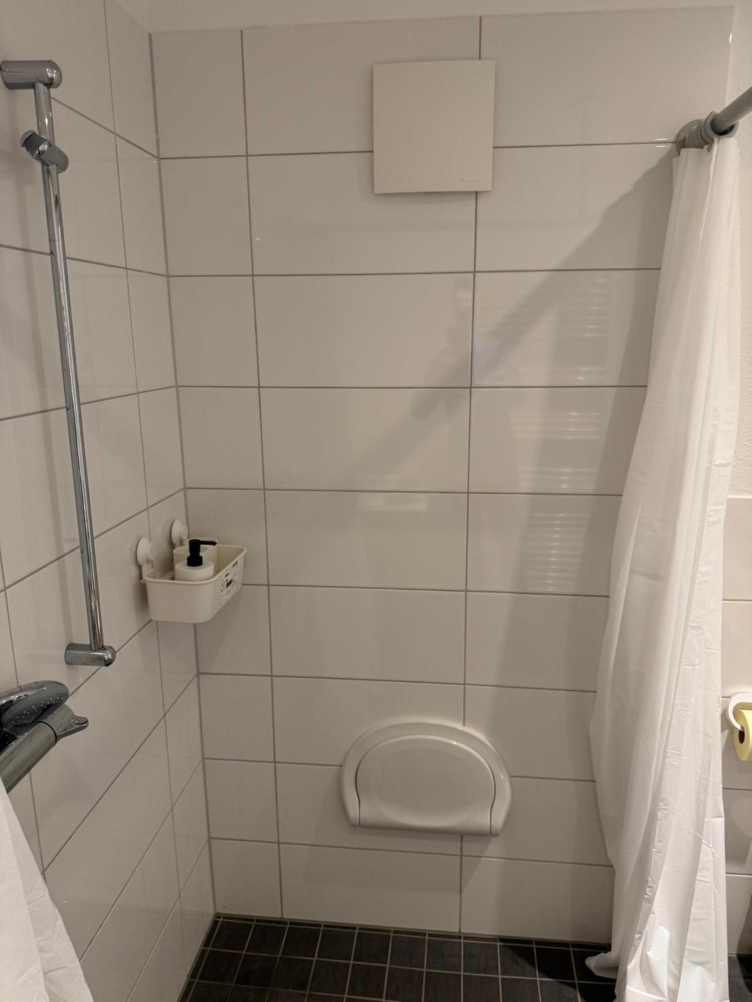 Barrierefreie Wohnung Im Herzen Der Stadt Mit Parkplatz, Wifi Und Tv - Emma Werne Exterior foto